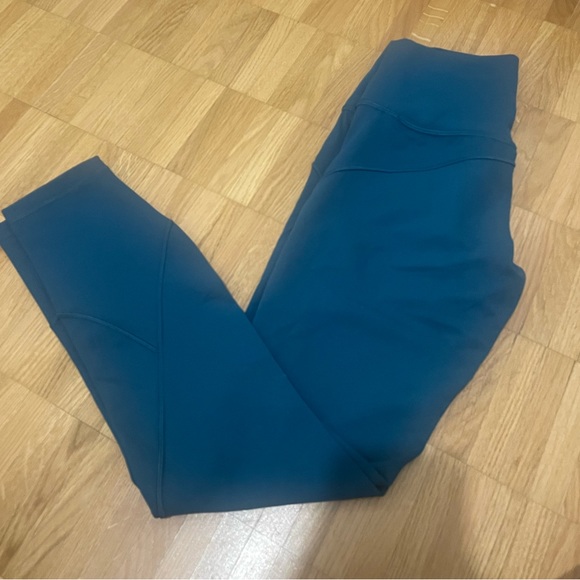 Lululemon Teal in Movement leggings - Picture 2 of 3